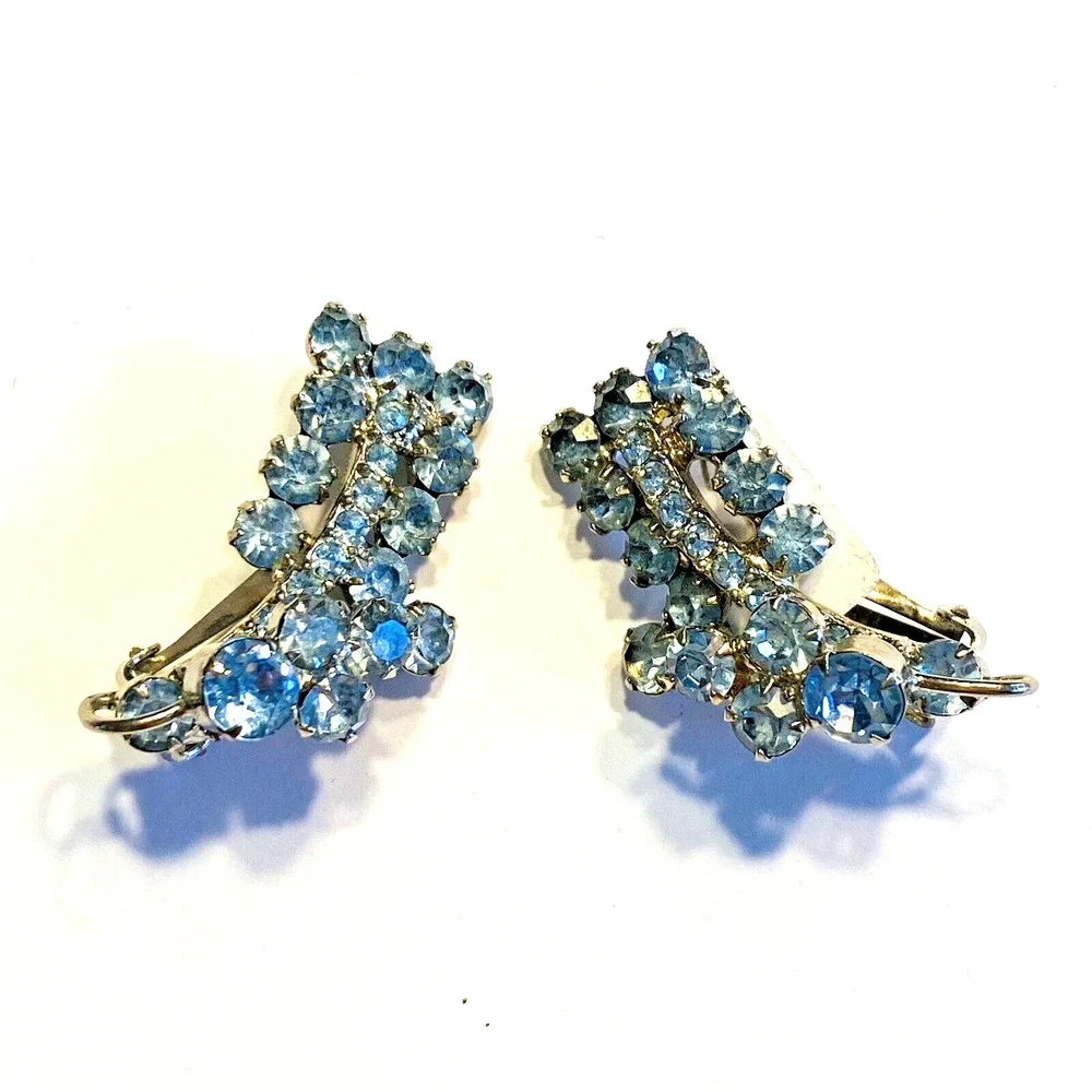 Vintage Clip On Earrings Silver & Light Blue Rhinestones Mid Century Jewelry